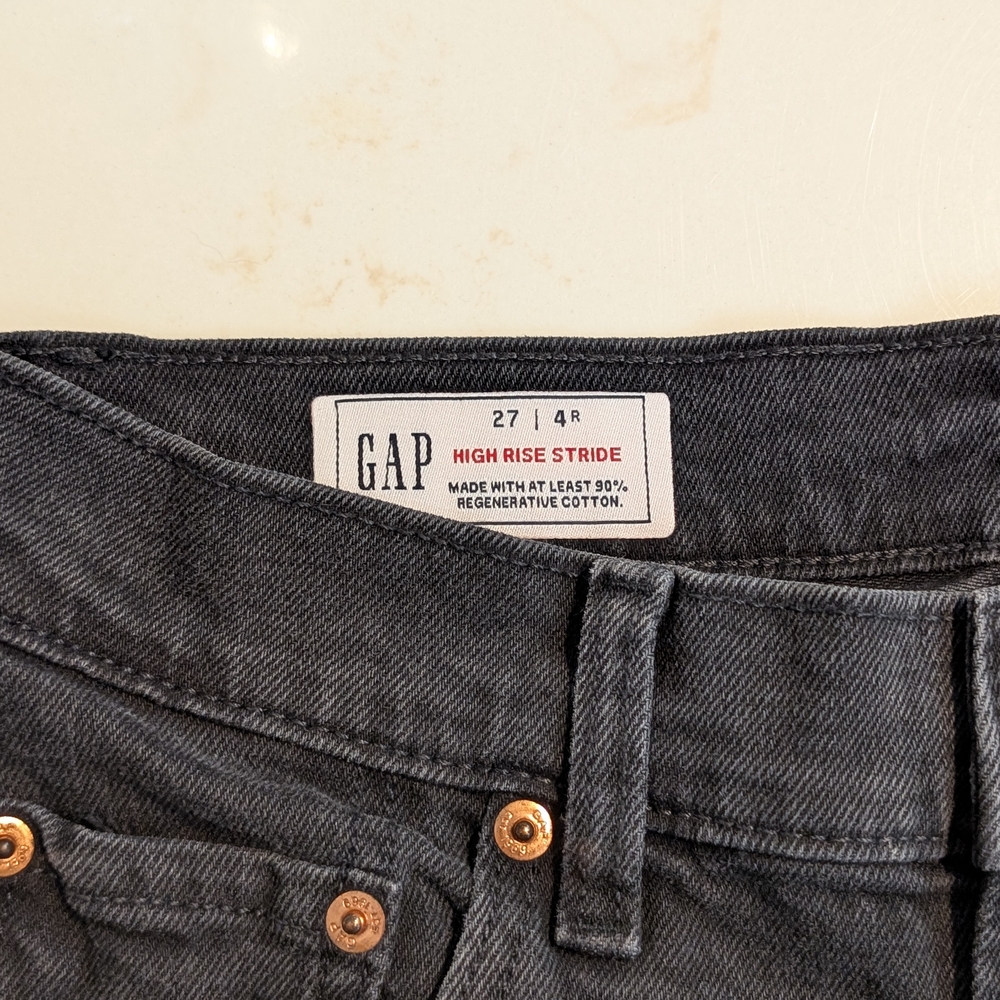 NWT GAP High Rise Stride Jeans